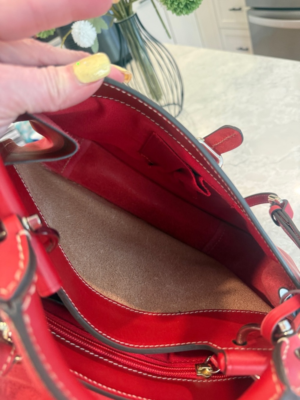 Dooney and Bourke alto Viola bag - Picture 12 of 14